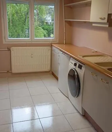 Chez Lisa Et Claude Apartman